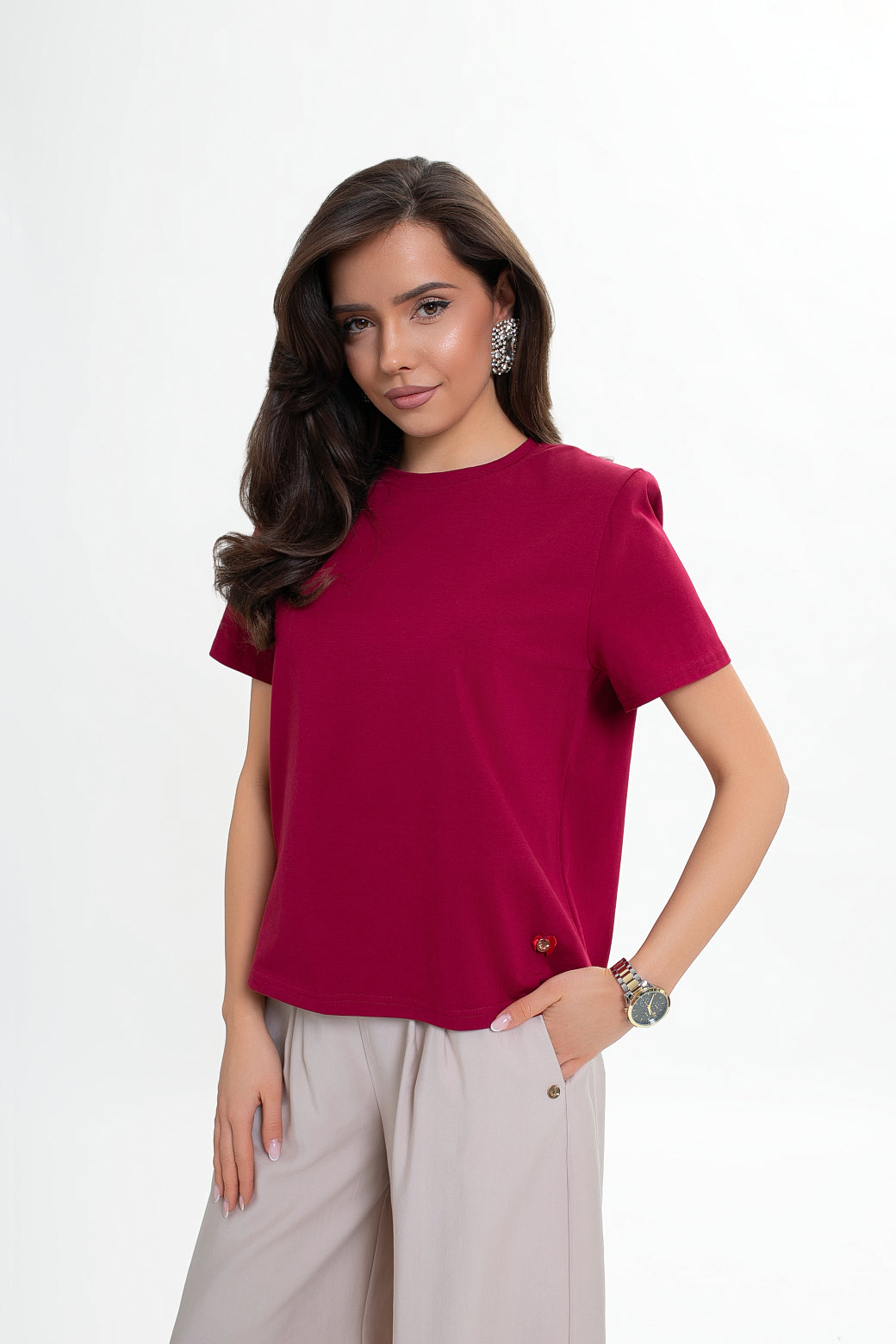 Bawełniana bluzka z poduszkami na ramionach – elegancki basic