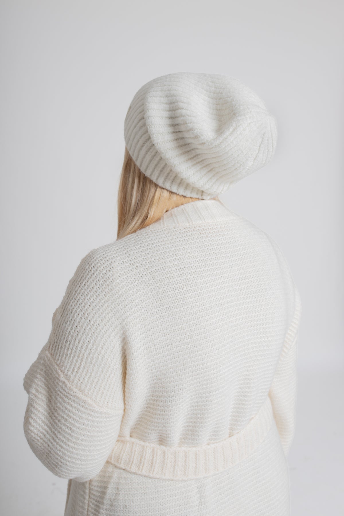 LUMI Czapka damska beanie z logo