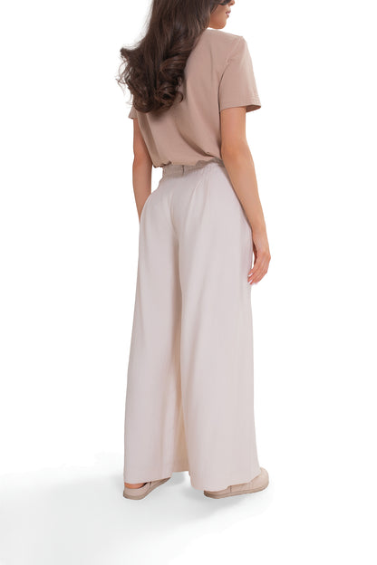Women's wide trousers with pleats - elegant design with elastic waistband