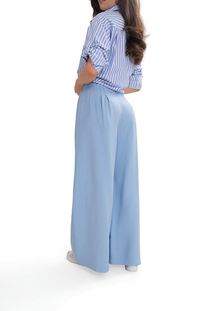 Women's wide trousers with pleats - elegant design with elastic waistband