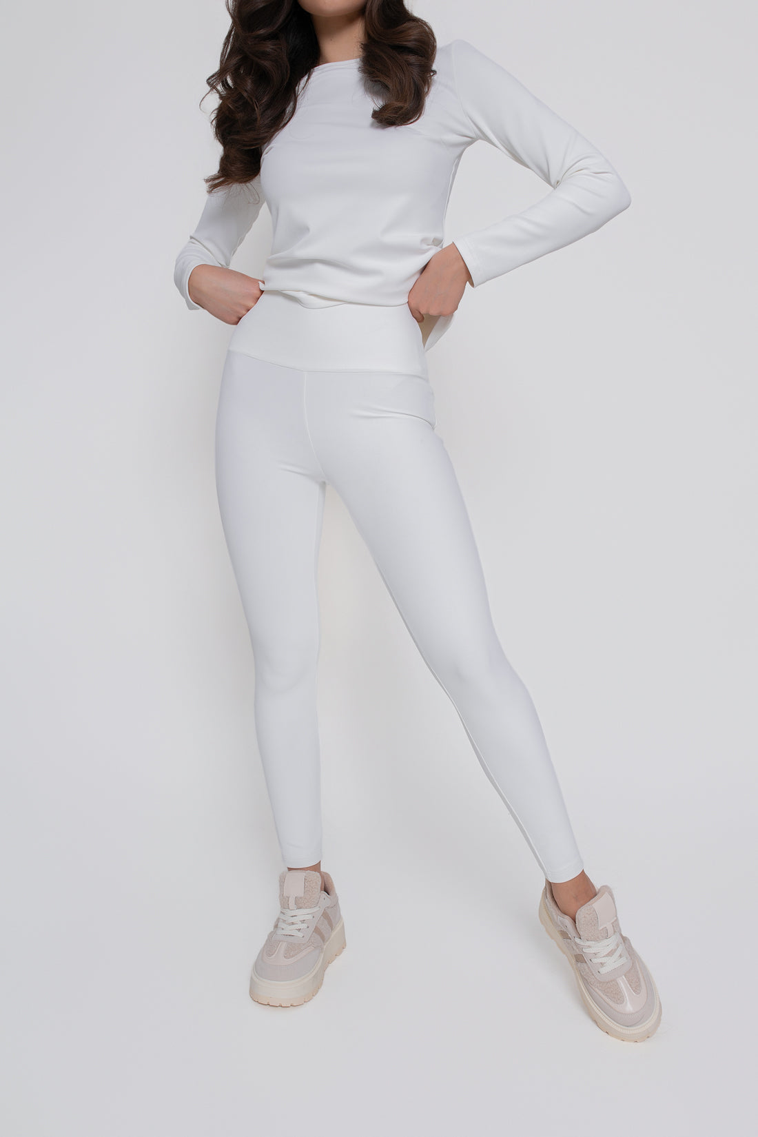 Legginsy damskie prążkowane z wysokim stanem