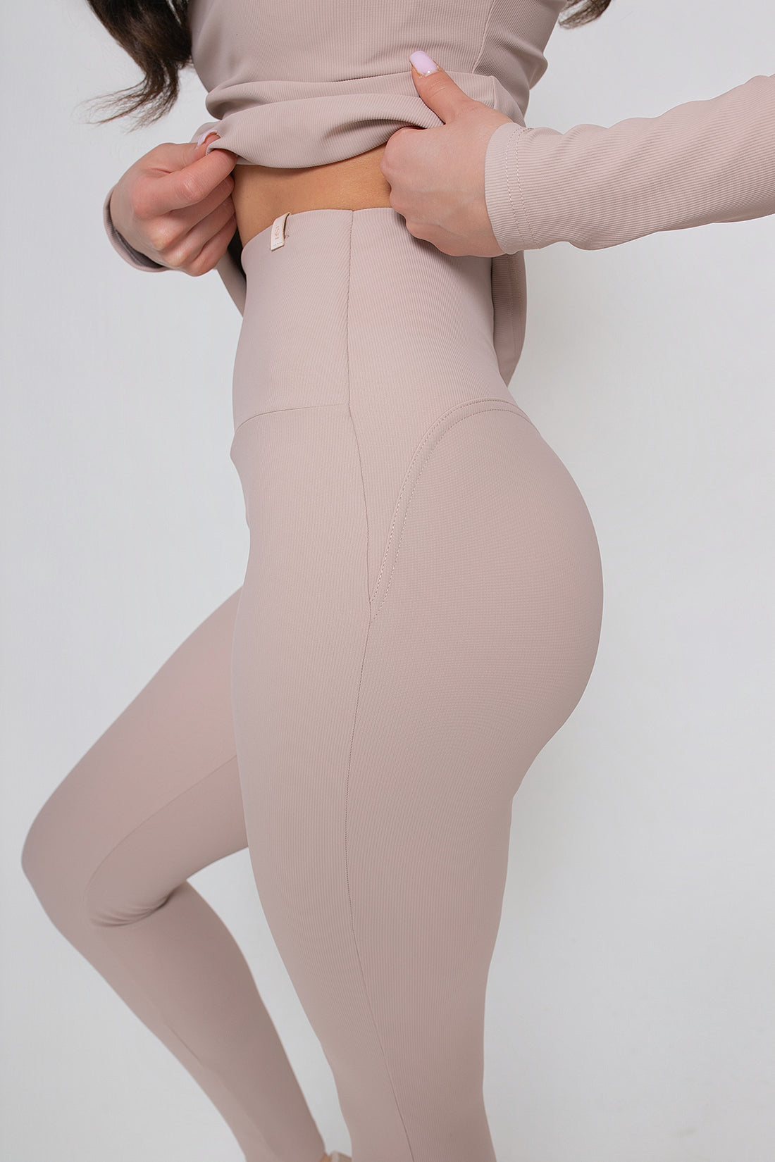 Legginsy damskie prążkowane z wysokim stanem