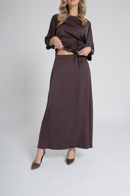NEVA – rozkloszowana spódnica satynowa maxi