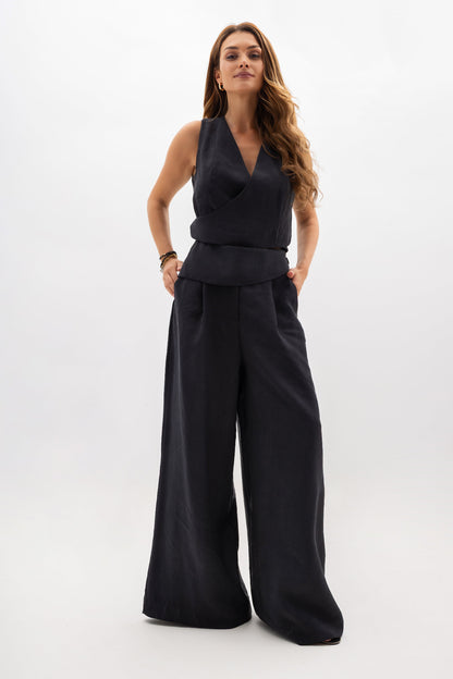 Women's trousers with a decorative belt and wide legs