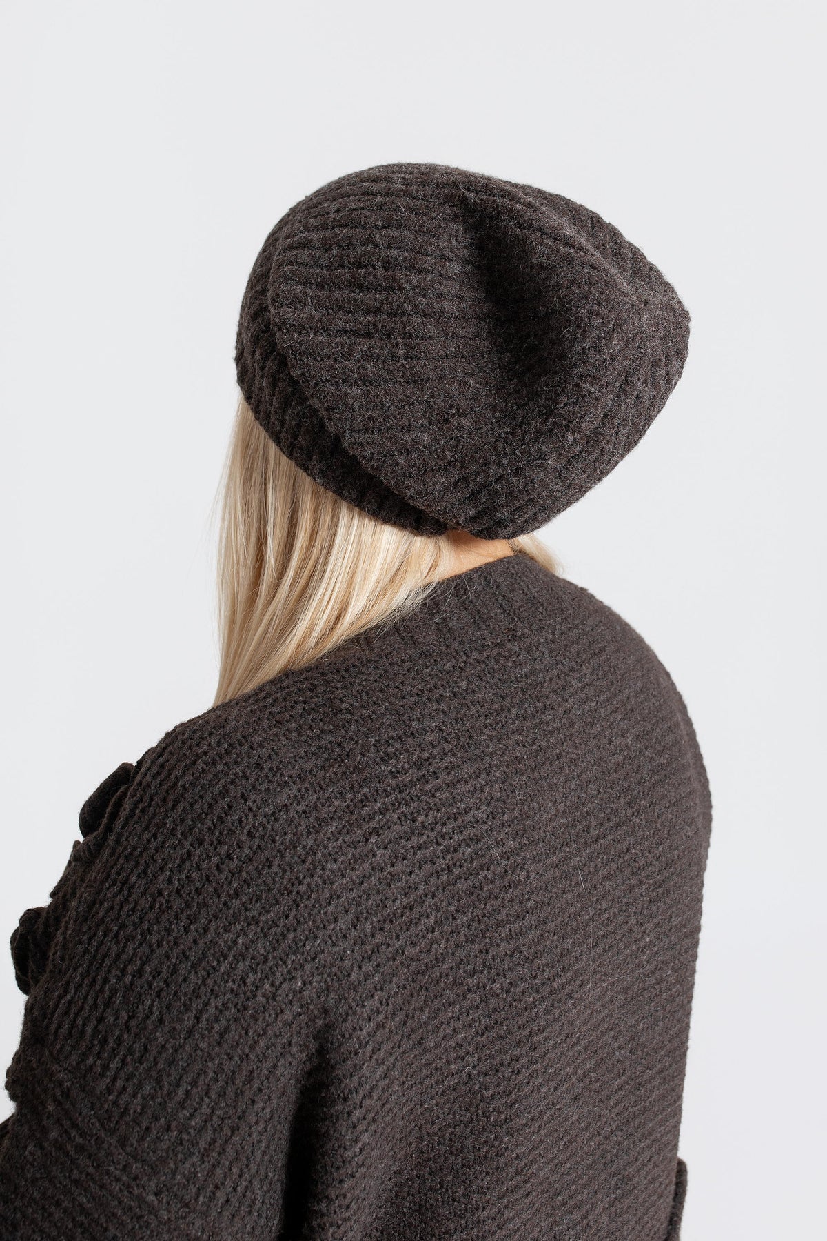 LUMI Czapka damska beanie z logo